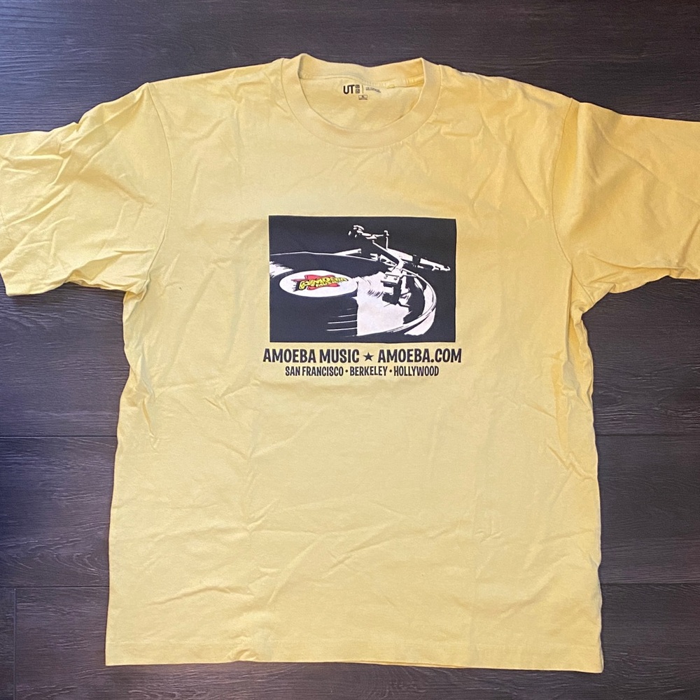 Uniqlo Amoeba Records Graphic T-Shirt